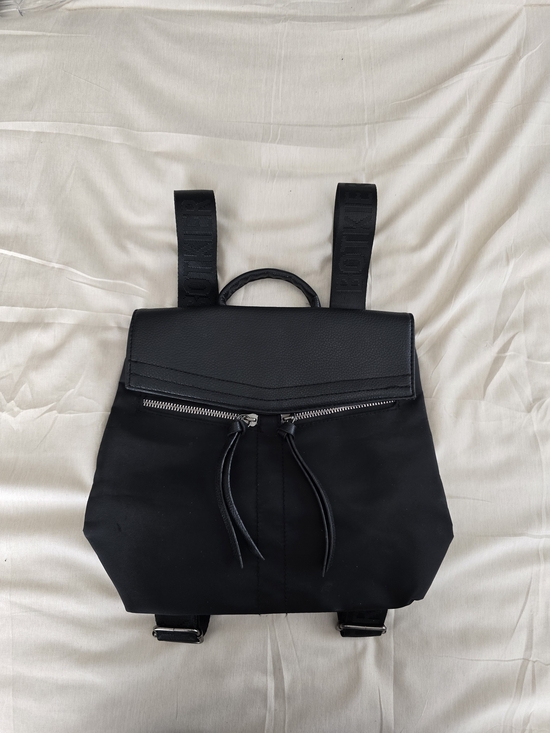 botkier backpack mini NWT New York Trigger – Second Bite Botkier New York Trigger Mini
